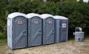 Portable Toilet Rental for Emergency Services in Hubbard, OH